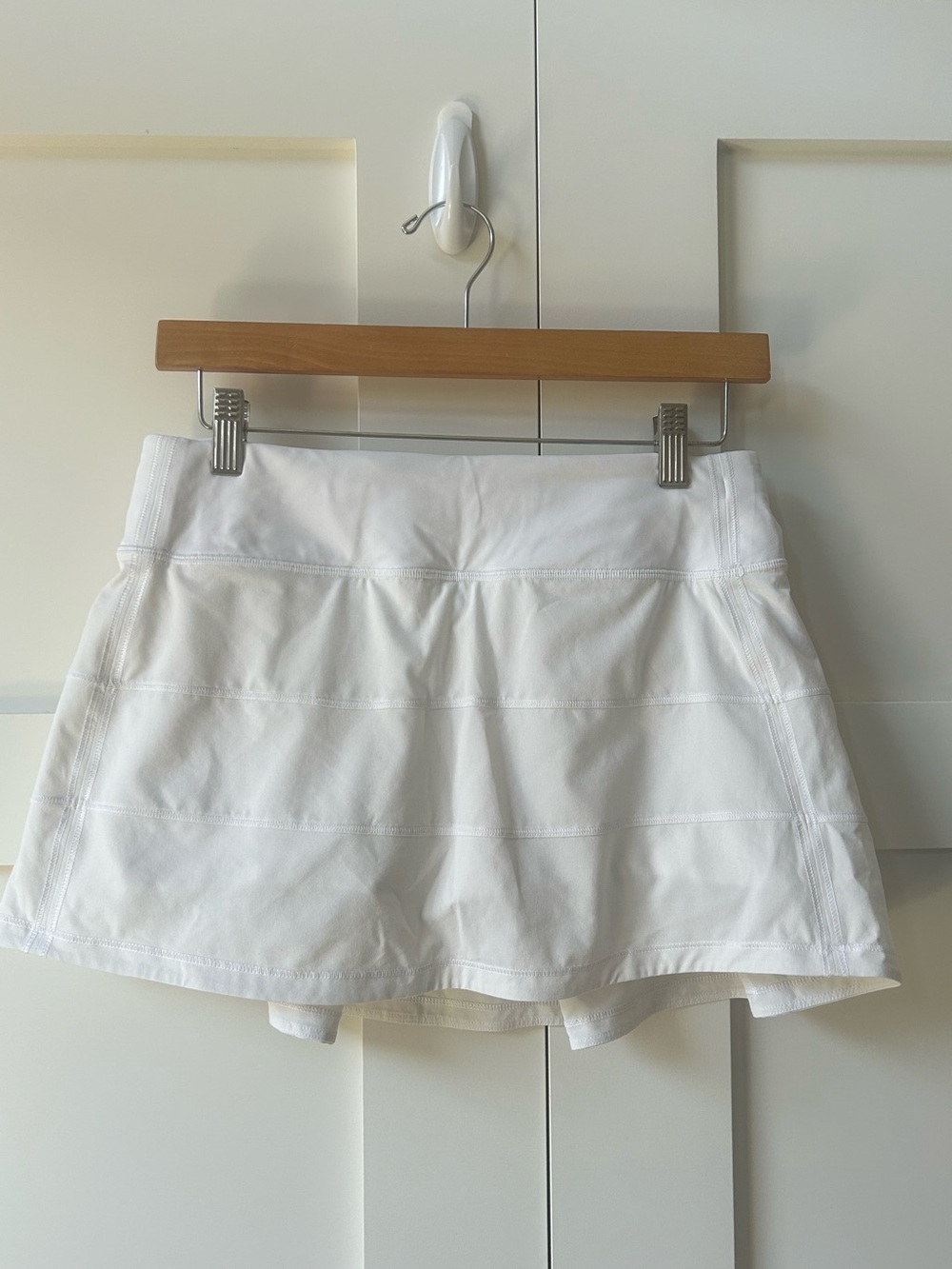 Lululemon White Pace Rival MR Skirt